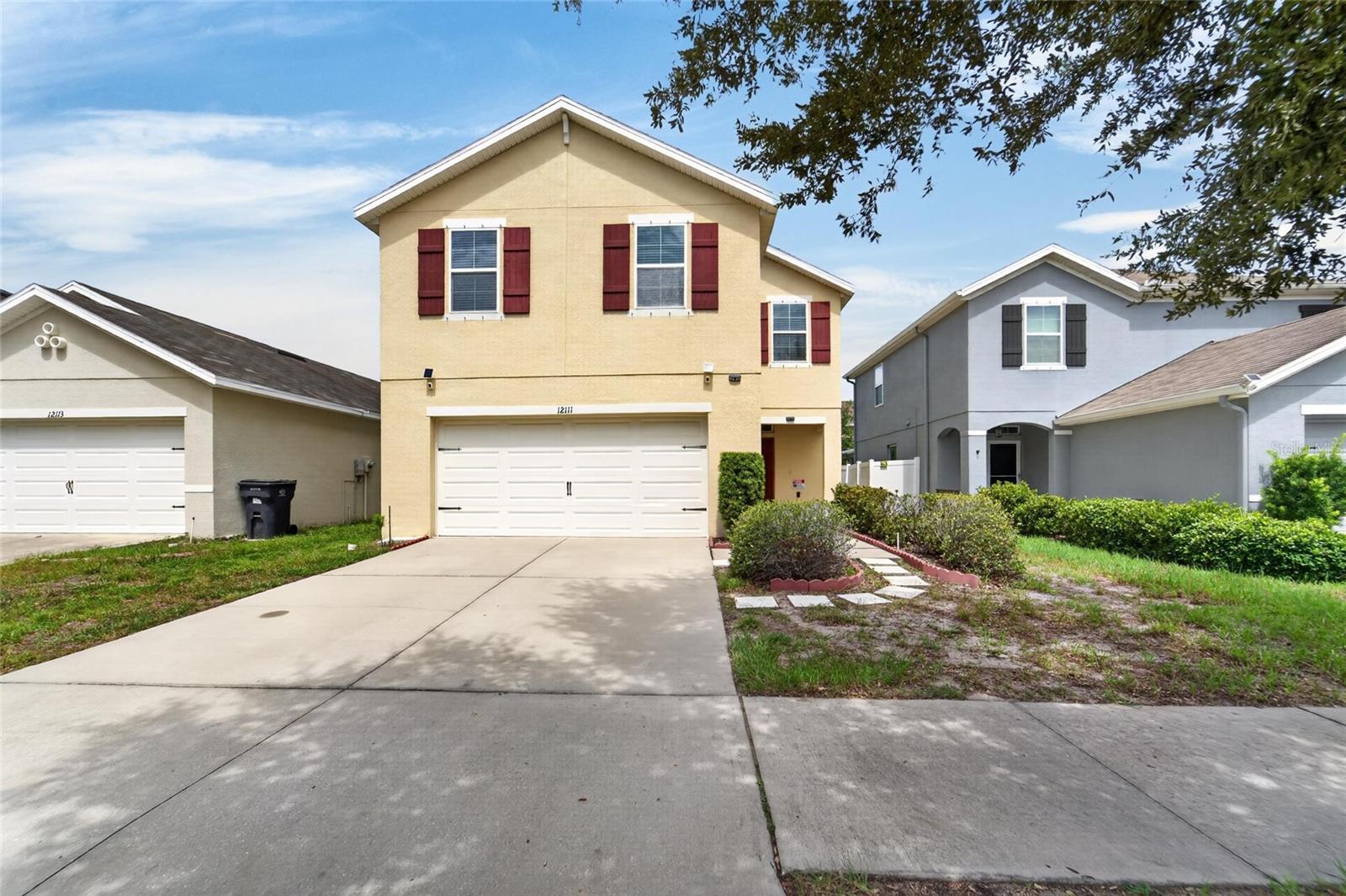 12111 Fawn Brindle St, Riverview