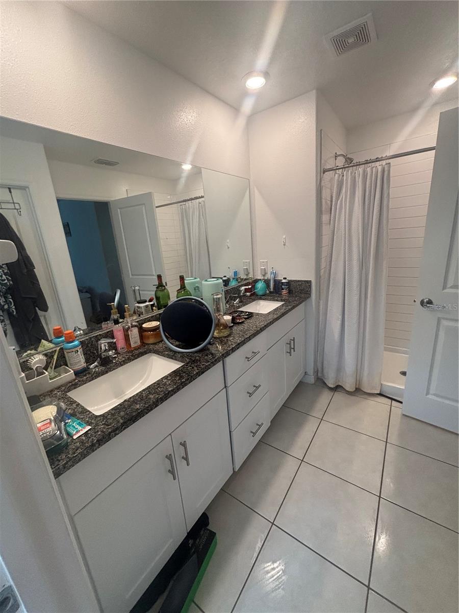 6417 TEN ACRE CT