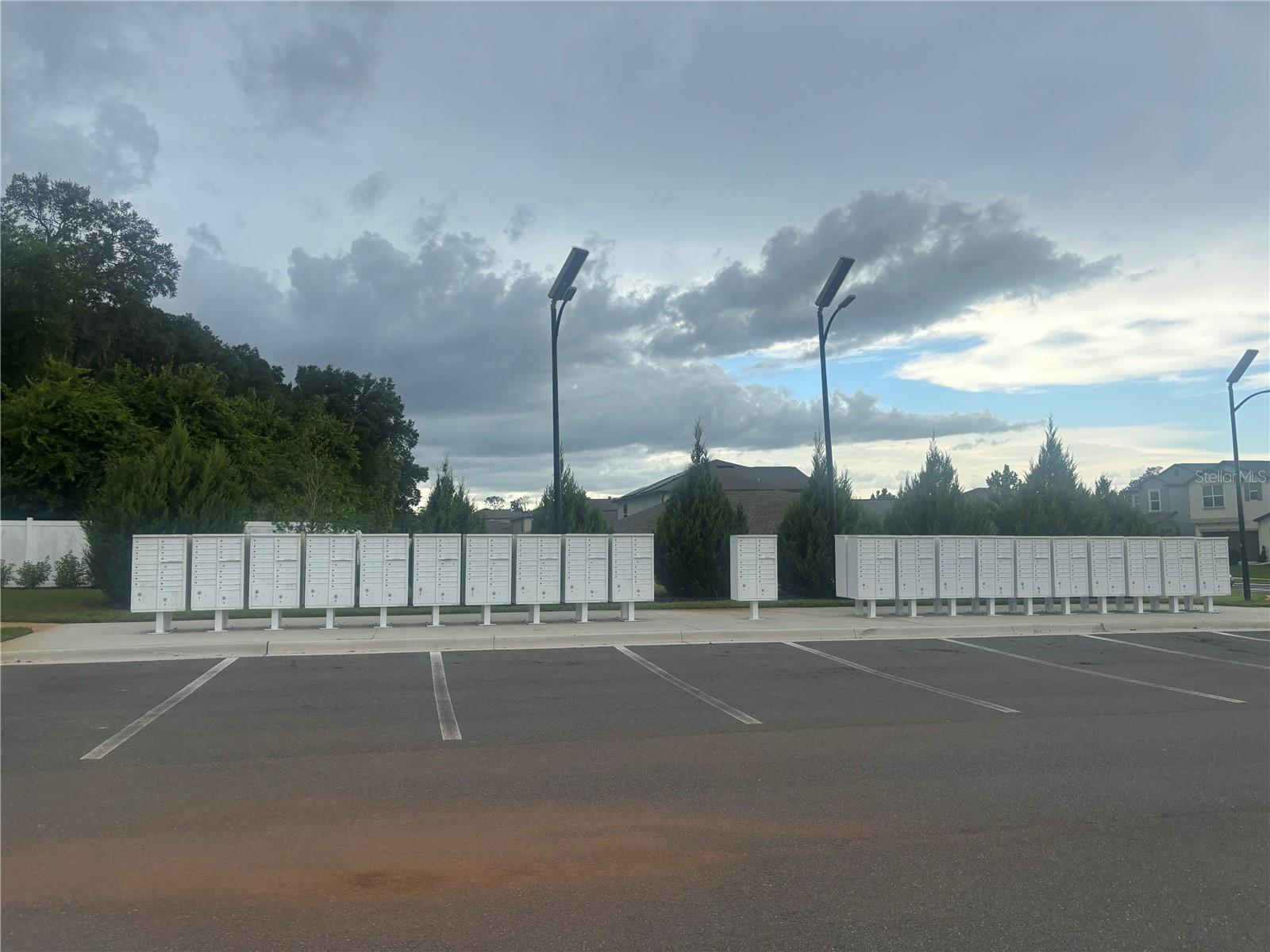 6417 TEN ACRE CT