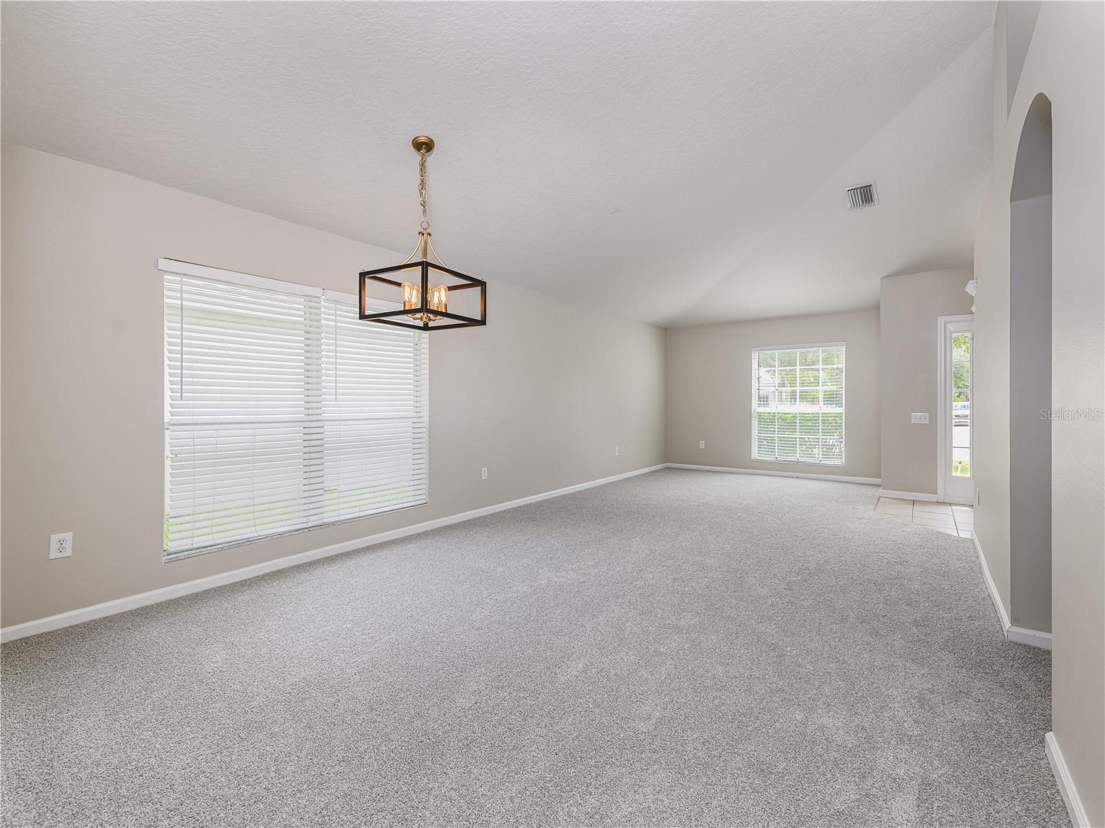 25342 LEXINGTON OAKS BLVD
