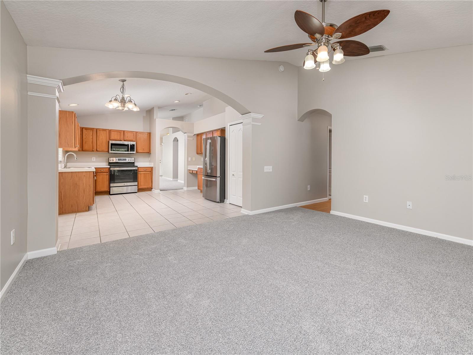 25342 LEXINGTON OAKS BLVD