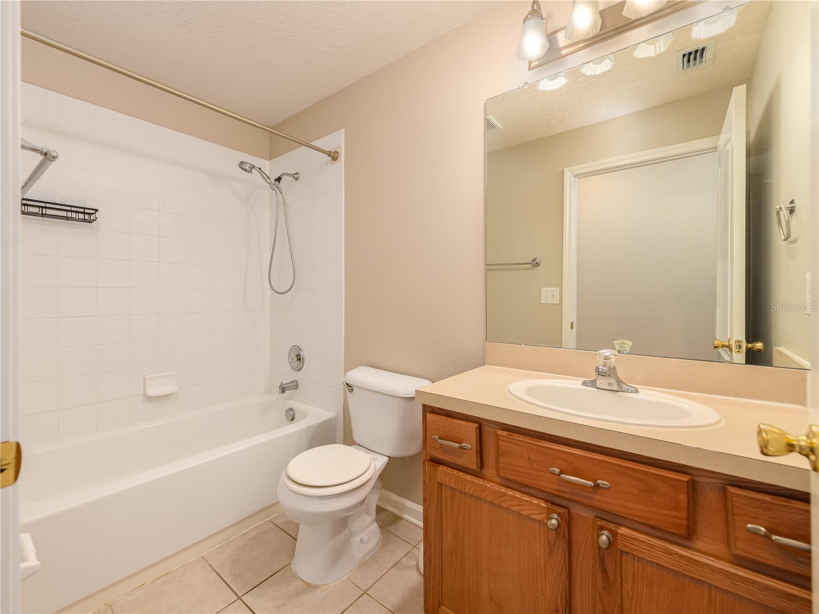 25342 LEXINGTON OAKS BLVD