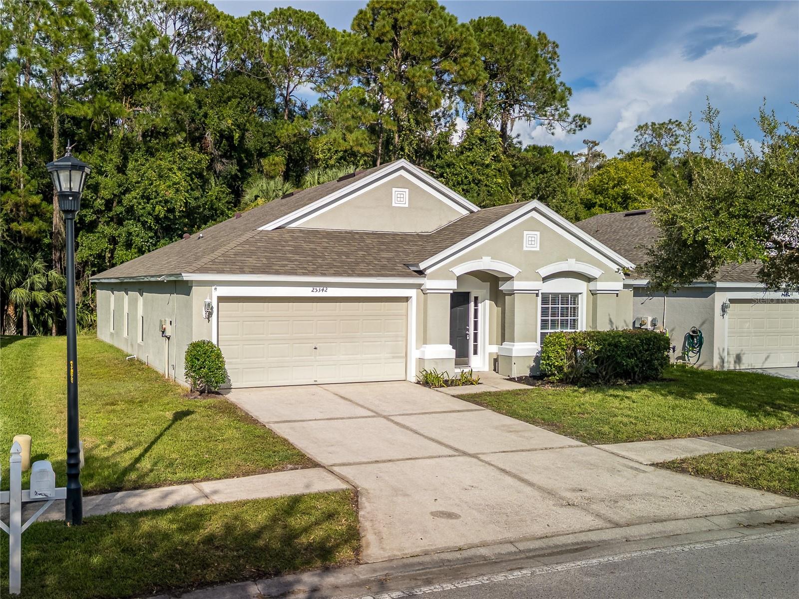 25342 LEXINGTON OAKS BLVD