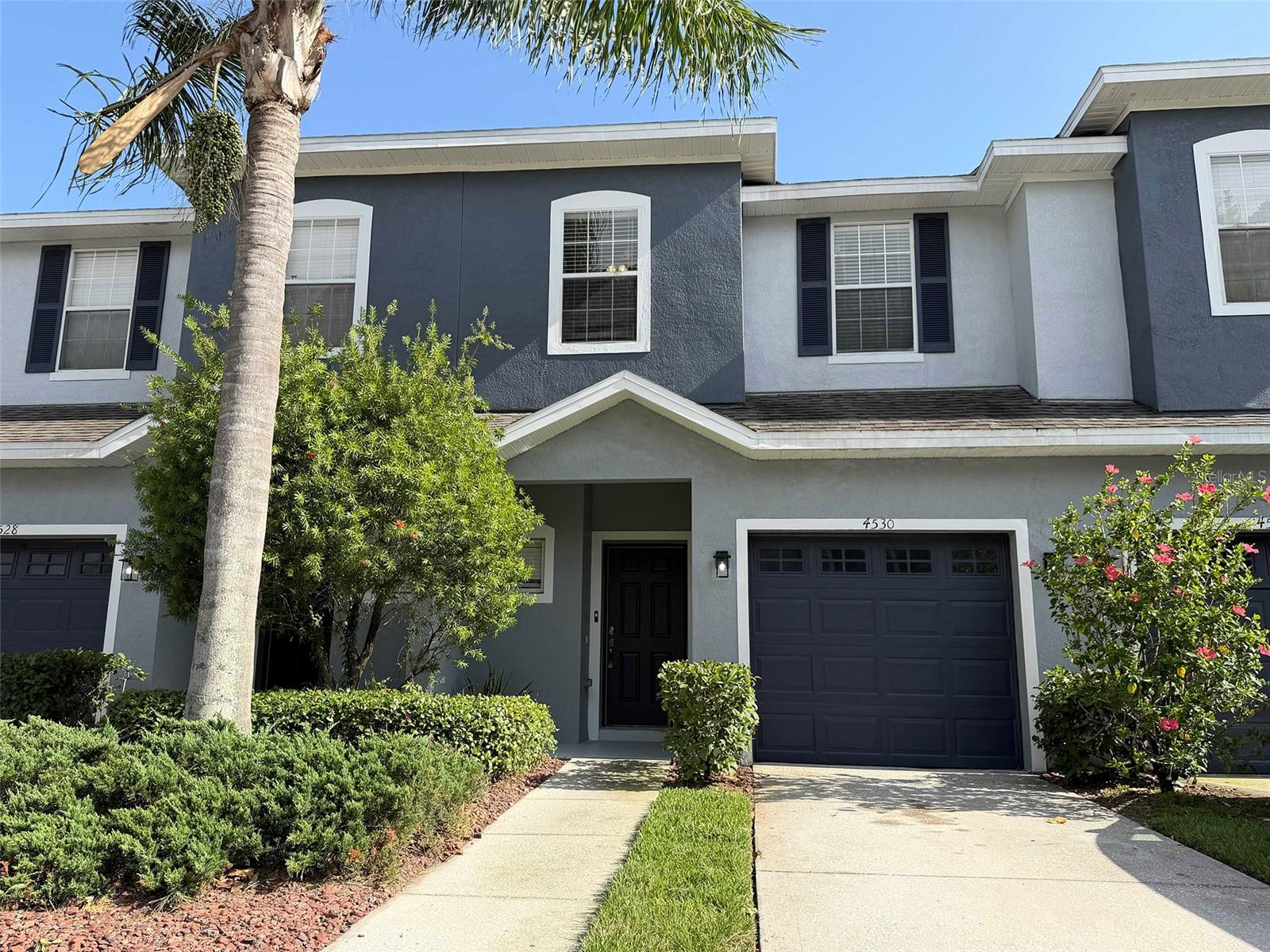 4530 Amberly Oaks Ct, Tampa