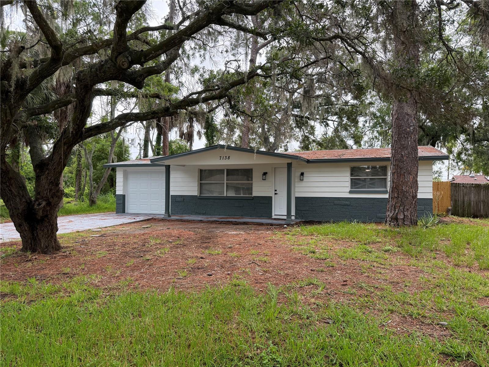 7138 Pinewood Dr, New Port Richey