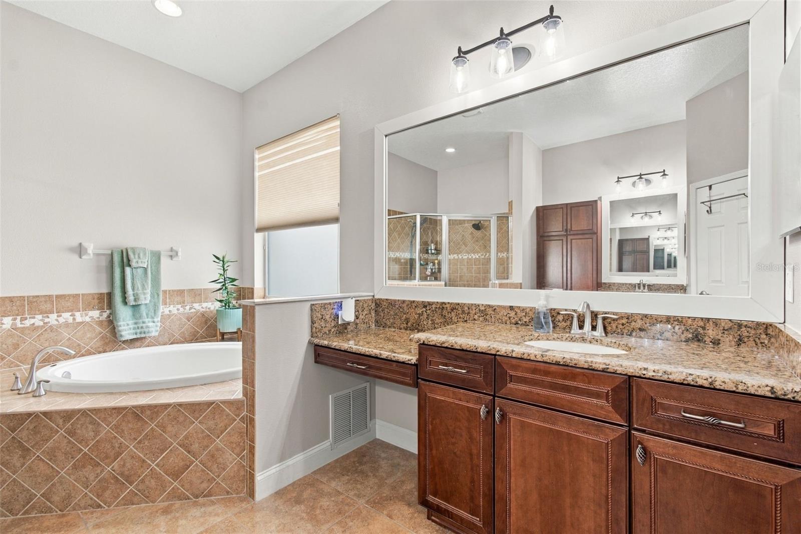 3335 STONEGATE FALLS DR