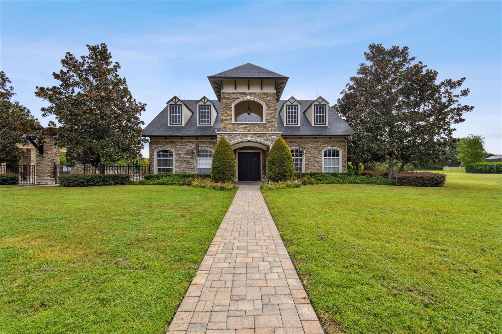 3335 STONEGATE FALLS DR
