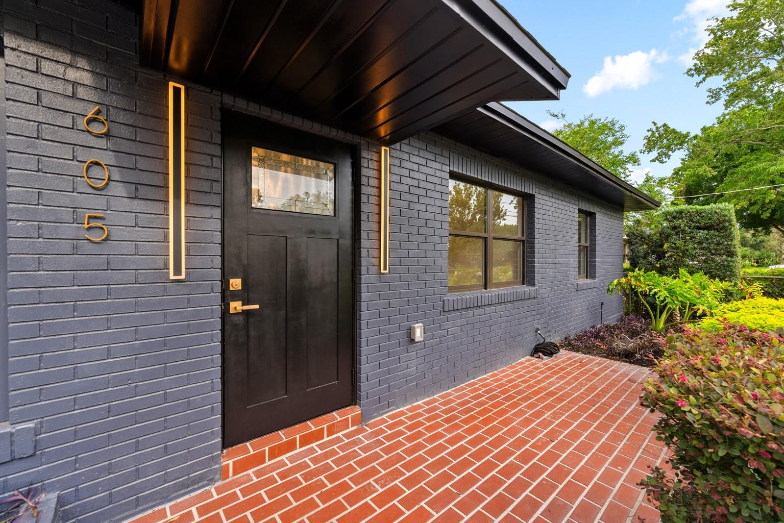 605 N Woodlynne Ave, Tampa