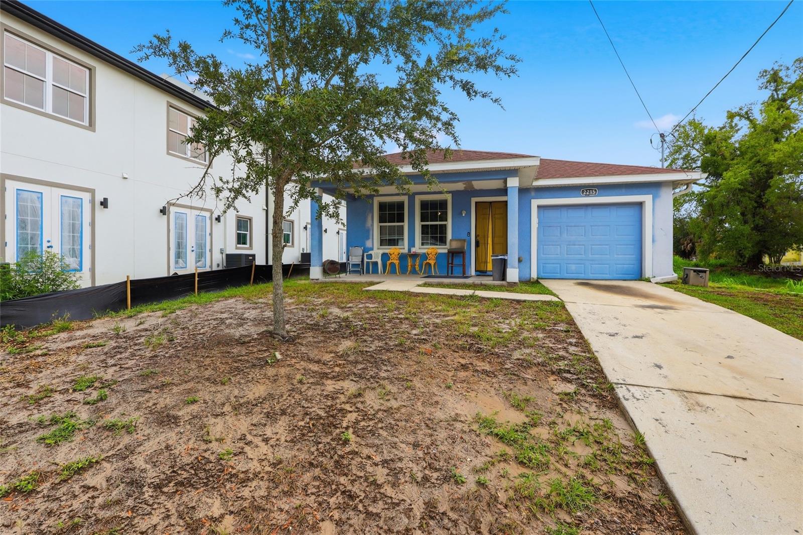 2215 E Columbus Dr, Tampa