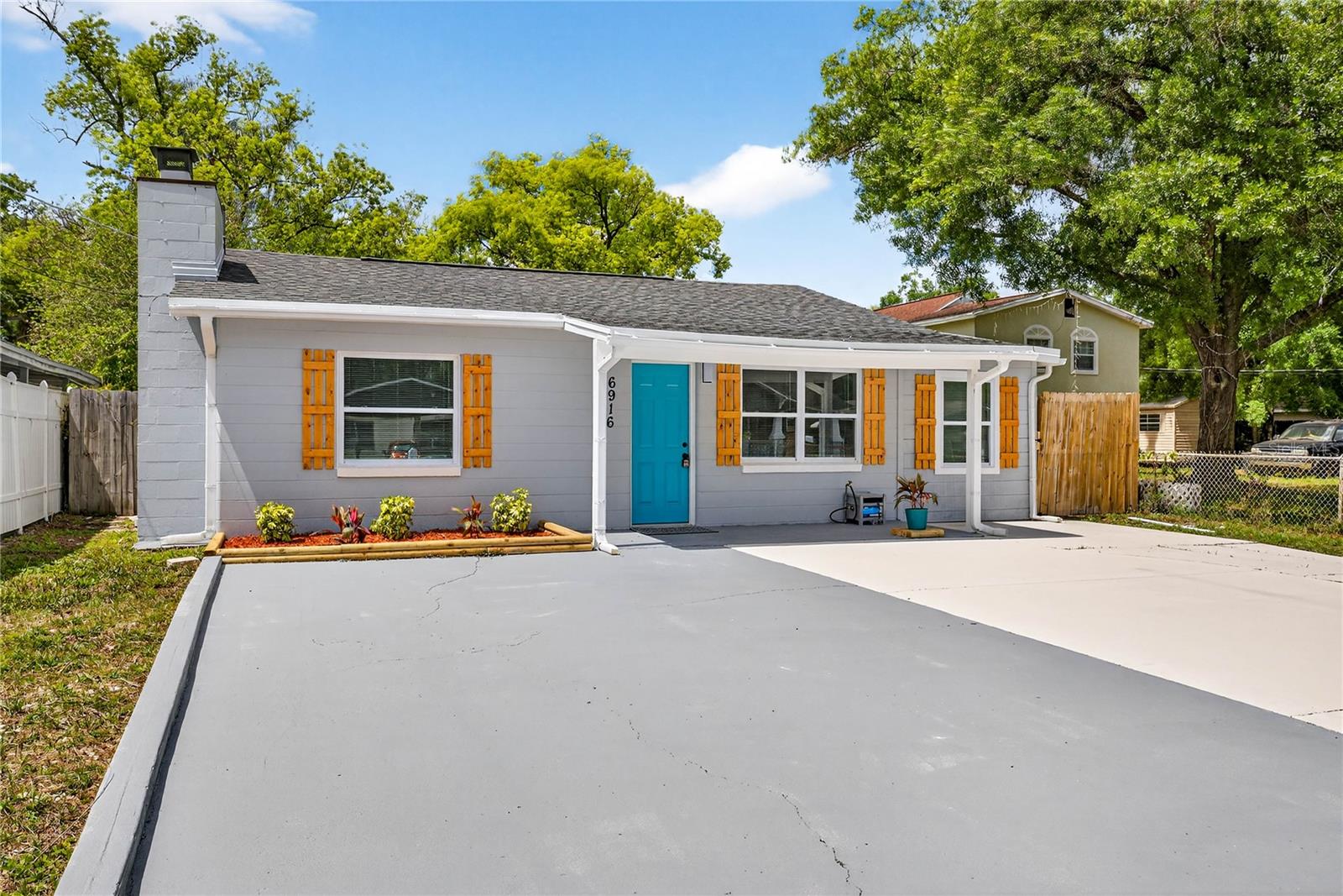 6916 N Orleans Ave, Tampa