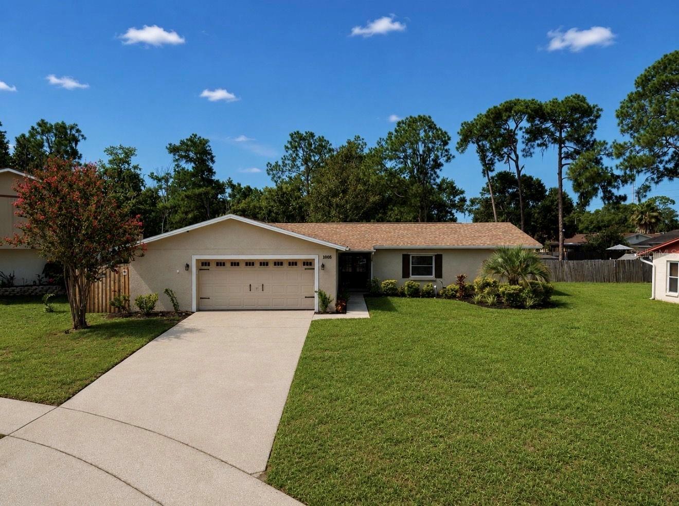 1005 Highgrove Ct, Valrico