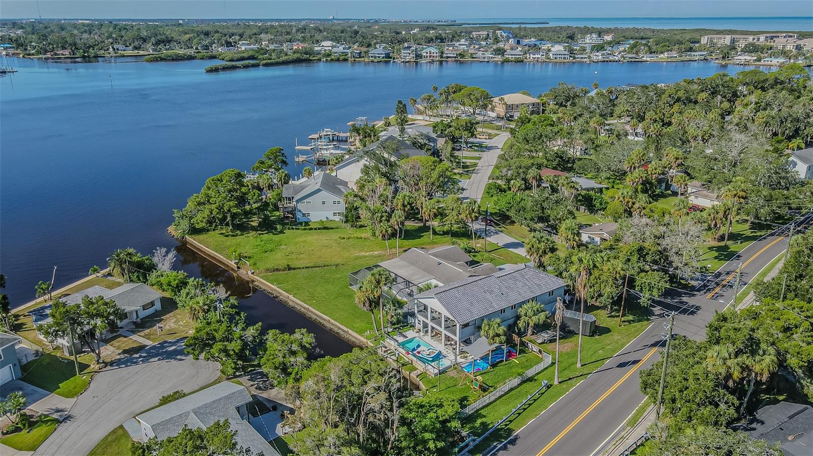 5254 MILLER BAYOU DR