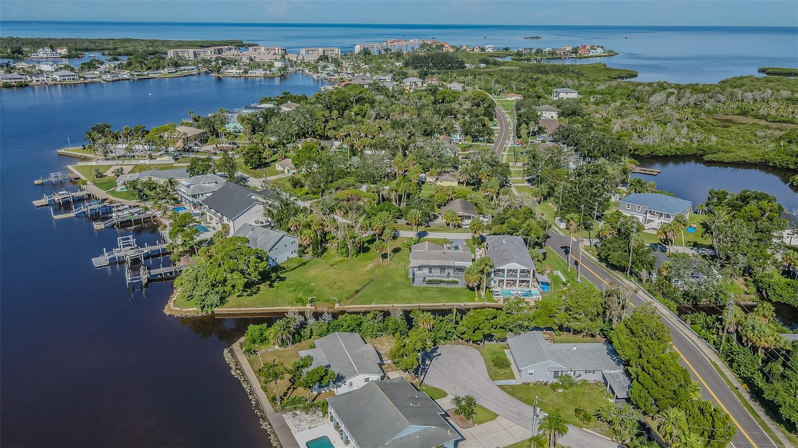 5254 MILLER BAYOU DR