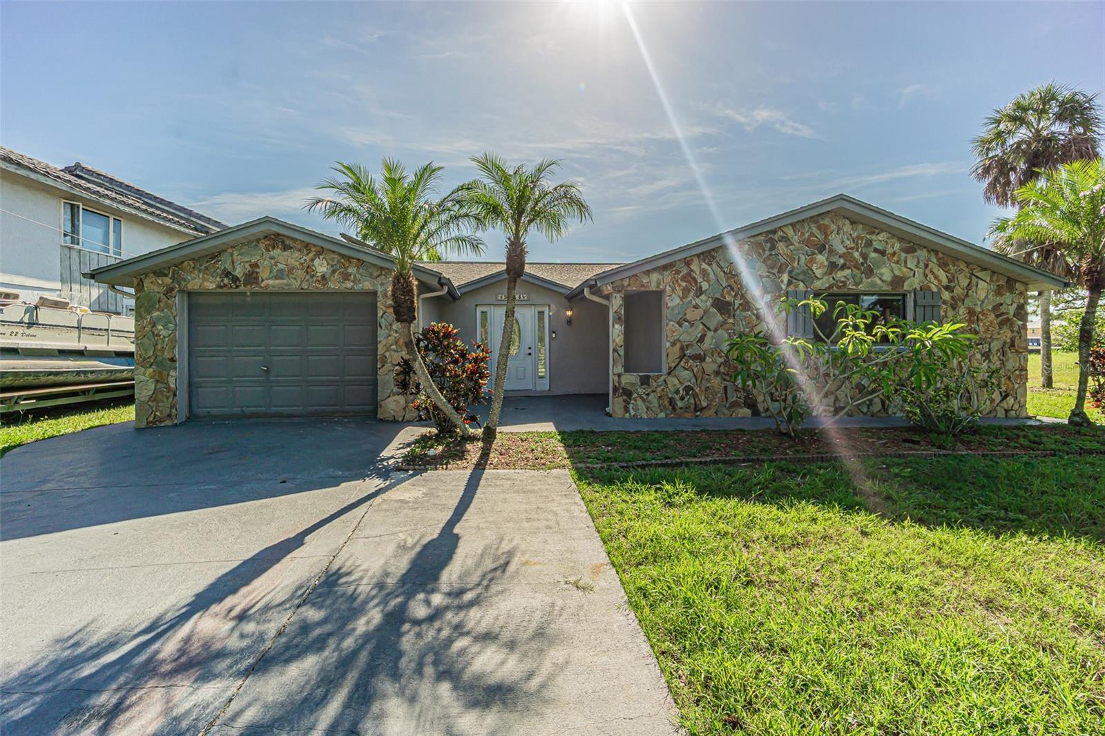 5254 MILLER BAYOU DR