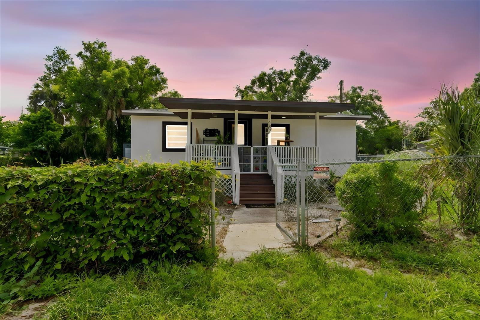 1202 E Annie St, Tampa