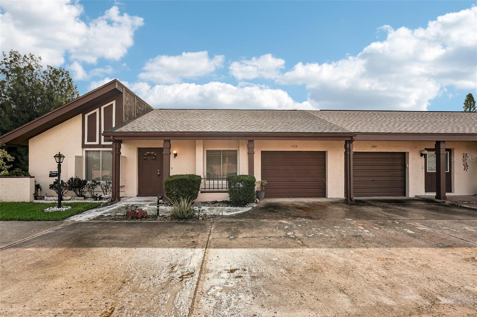 1329 New Bedford Dr, Sun City Center