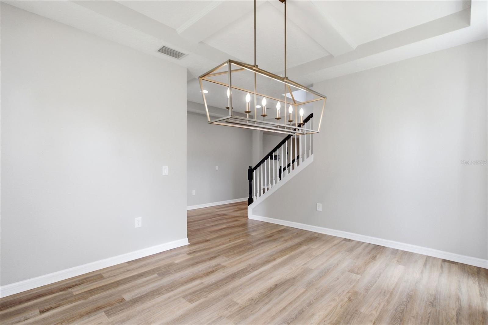 32306 GARDEN ALCOVE LOOP