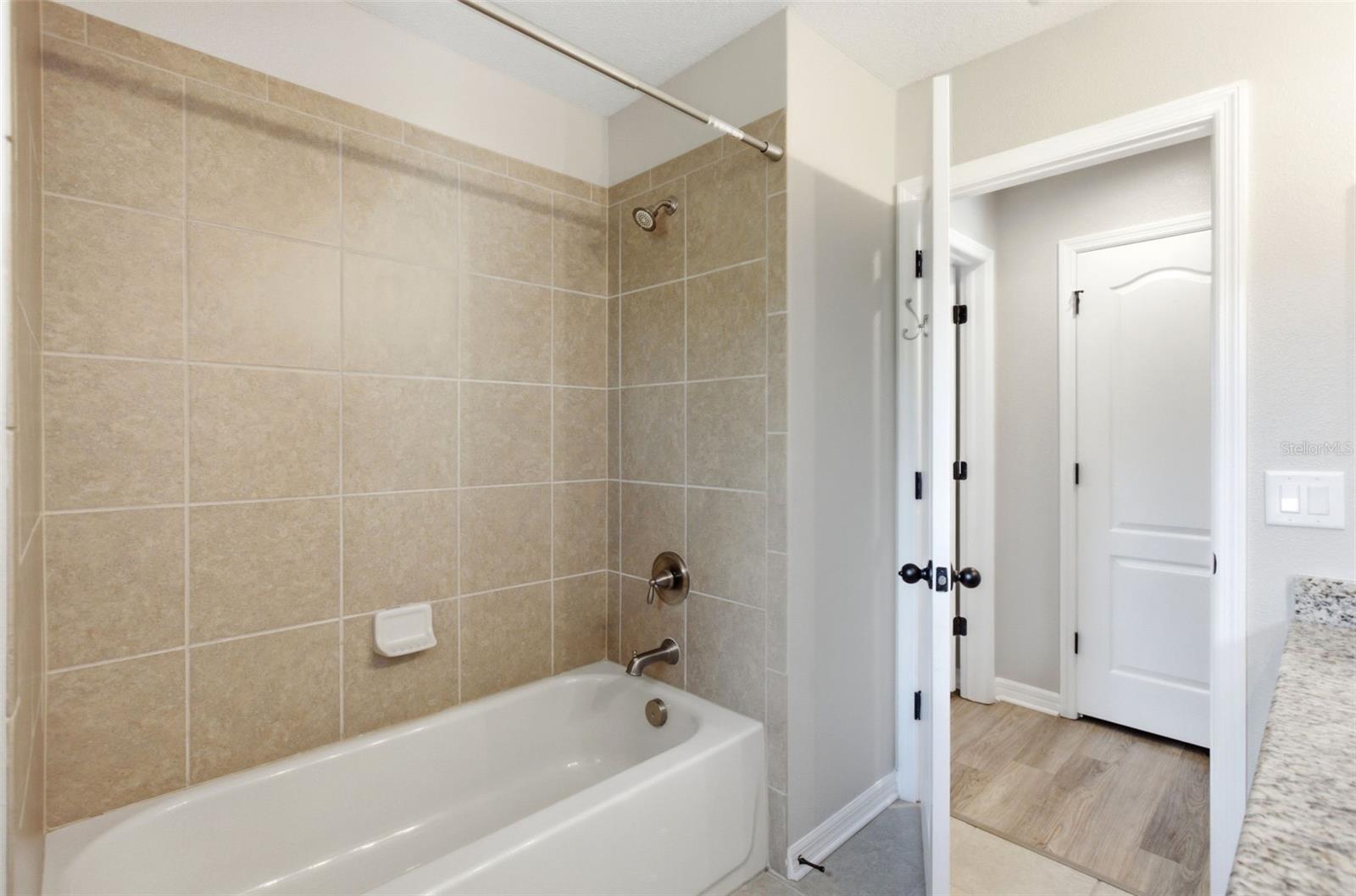 32306 GARDEN ALCOVE LOOP