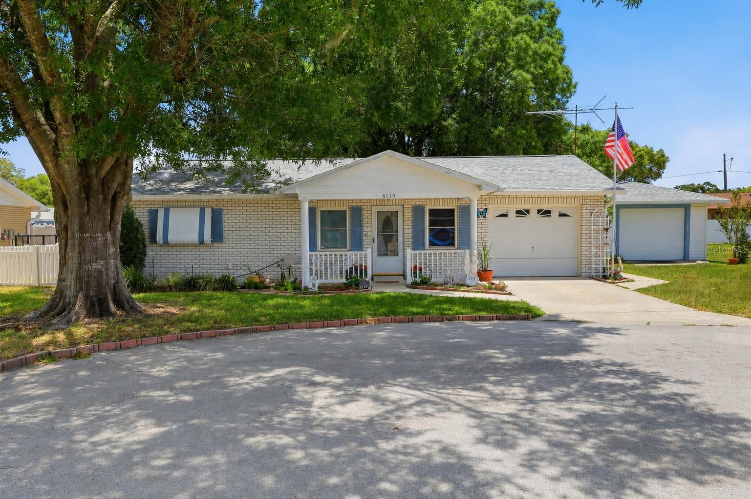 6130 17th St, Zephyrhills