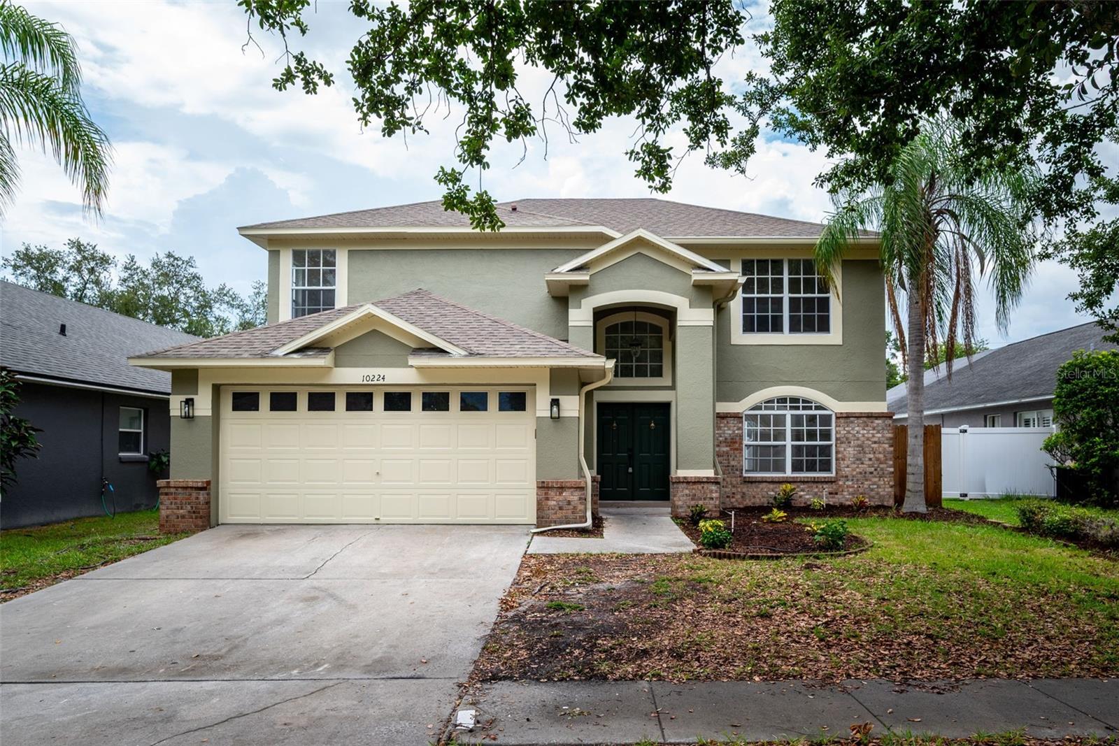 10224 Merrimac Manor Dr, Riverview