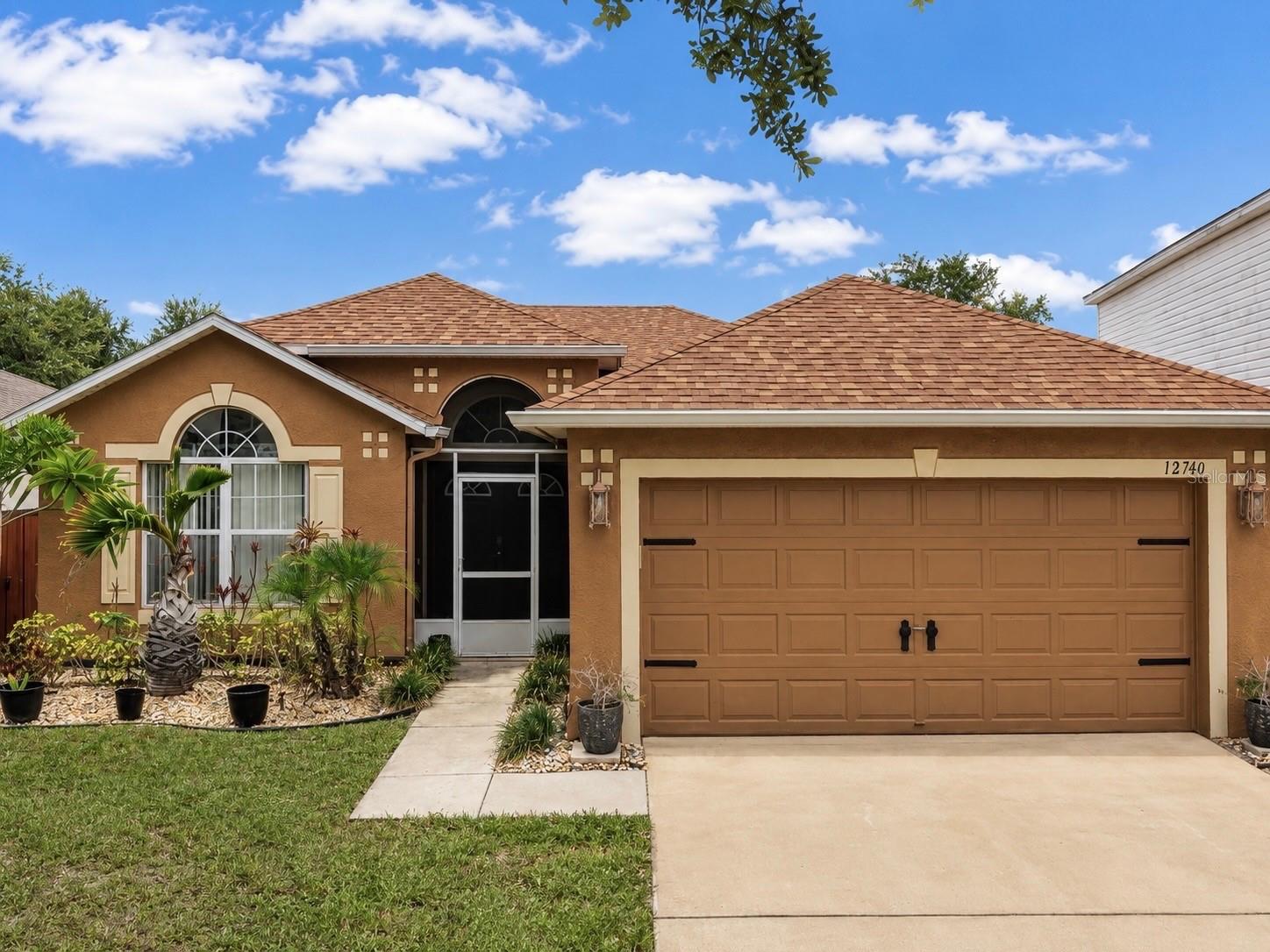 12740 Lake Vista Dr, Gibsonton