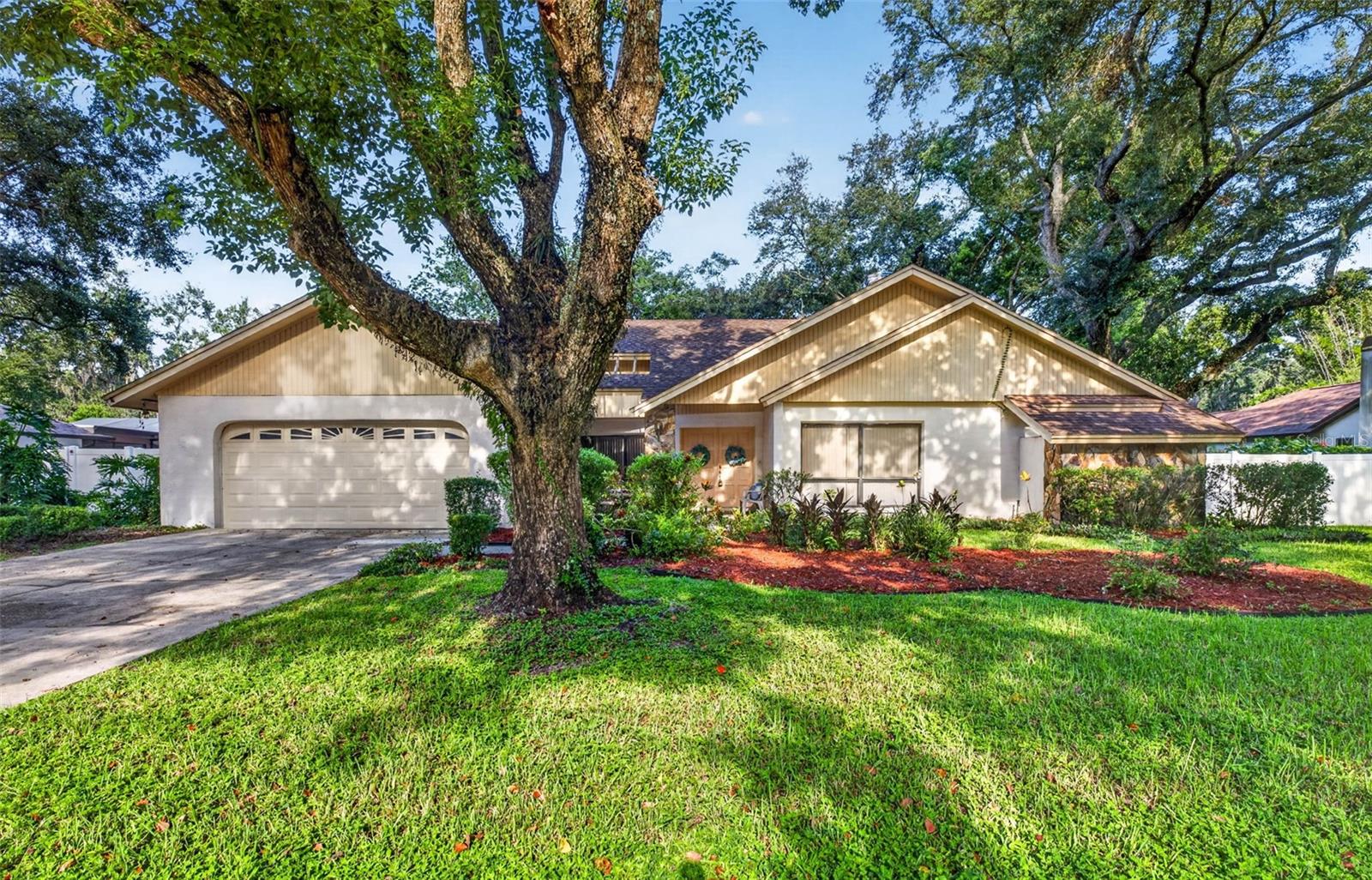 10918 Gillette Ave, Tampa