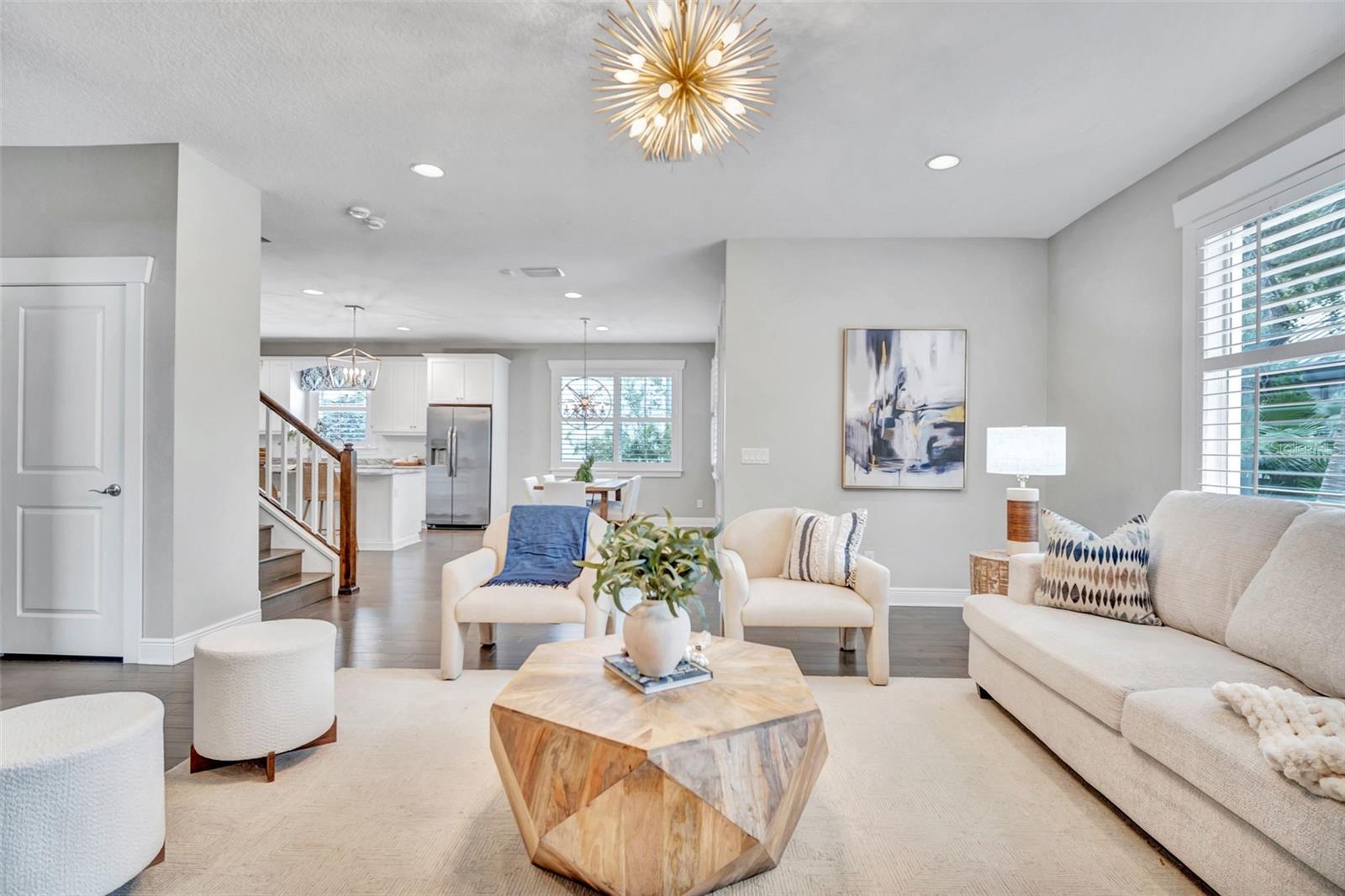 3615 W RENELLIE CIR