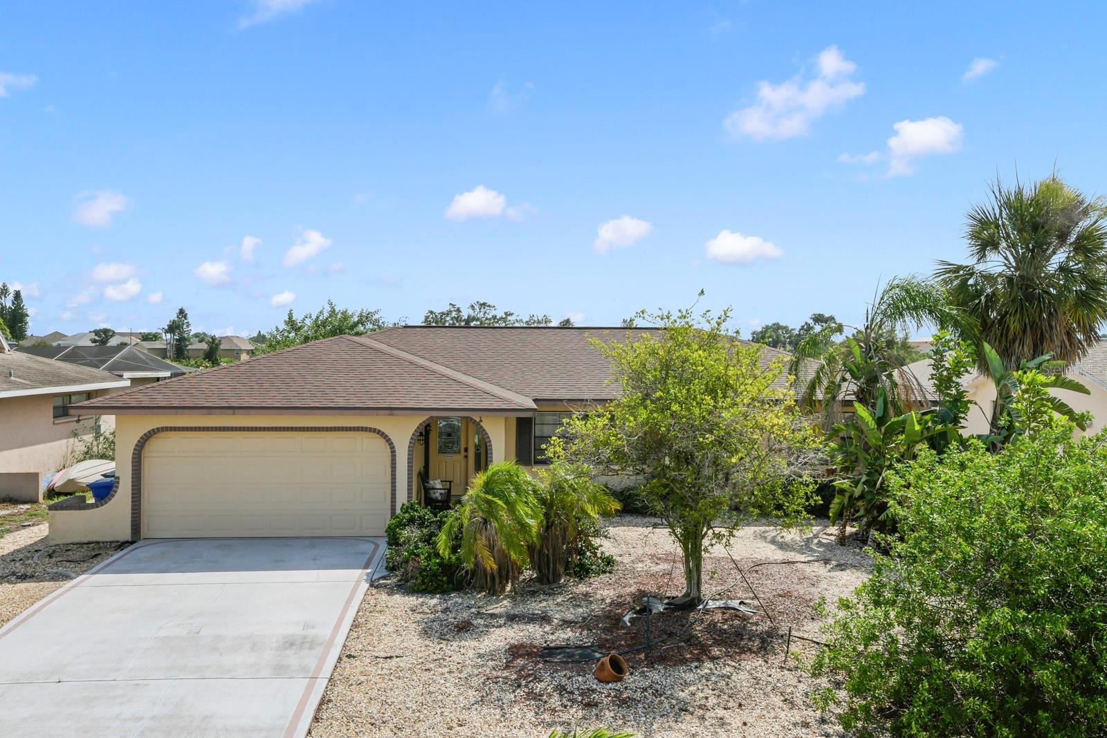 744 Flamingo Dr, Apollo Beach