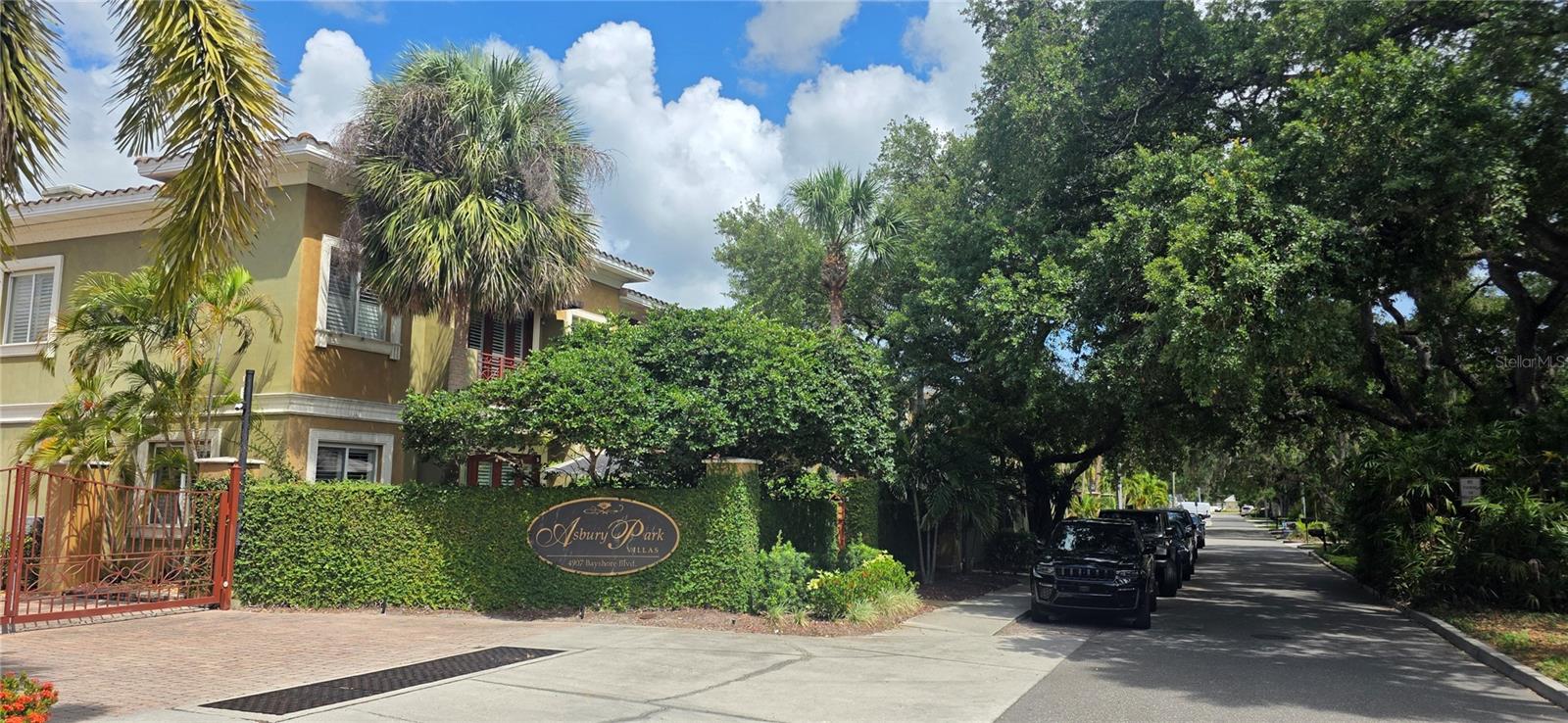 4907 Bayshore Blvd #103, Tampa