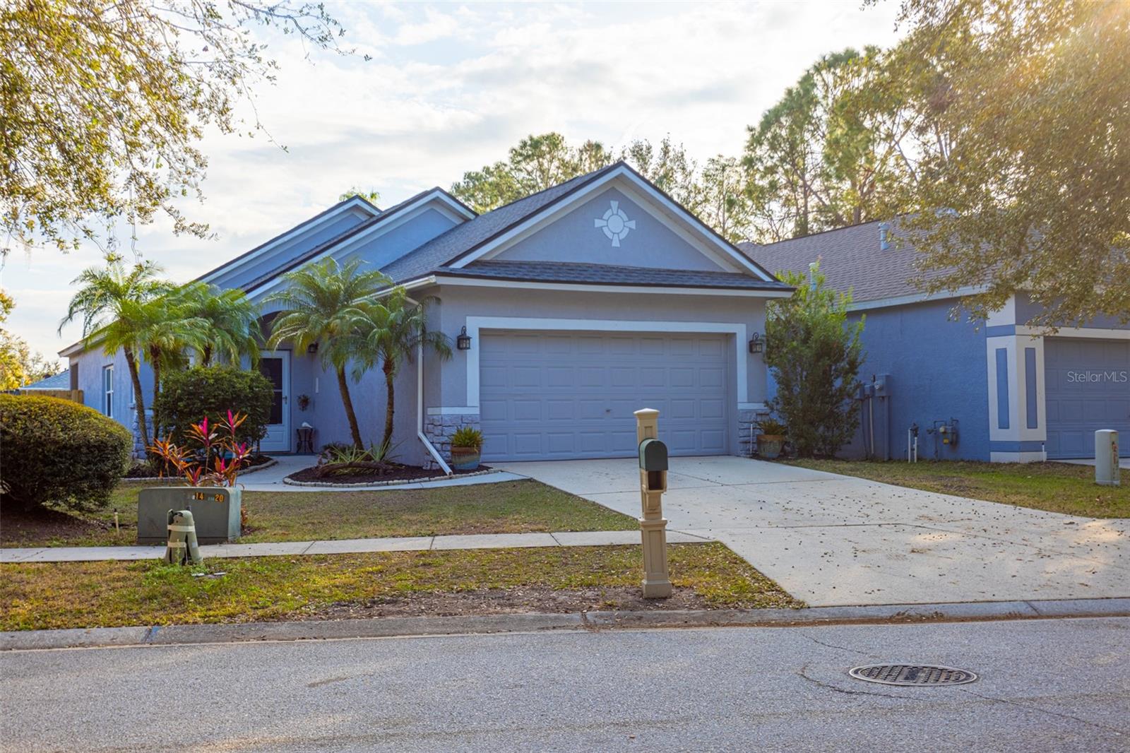 7603 Devonbridge Garden Way, Apollo Beach