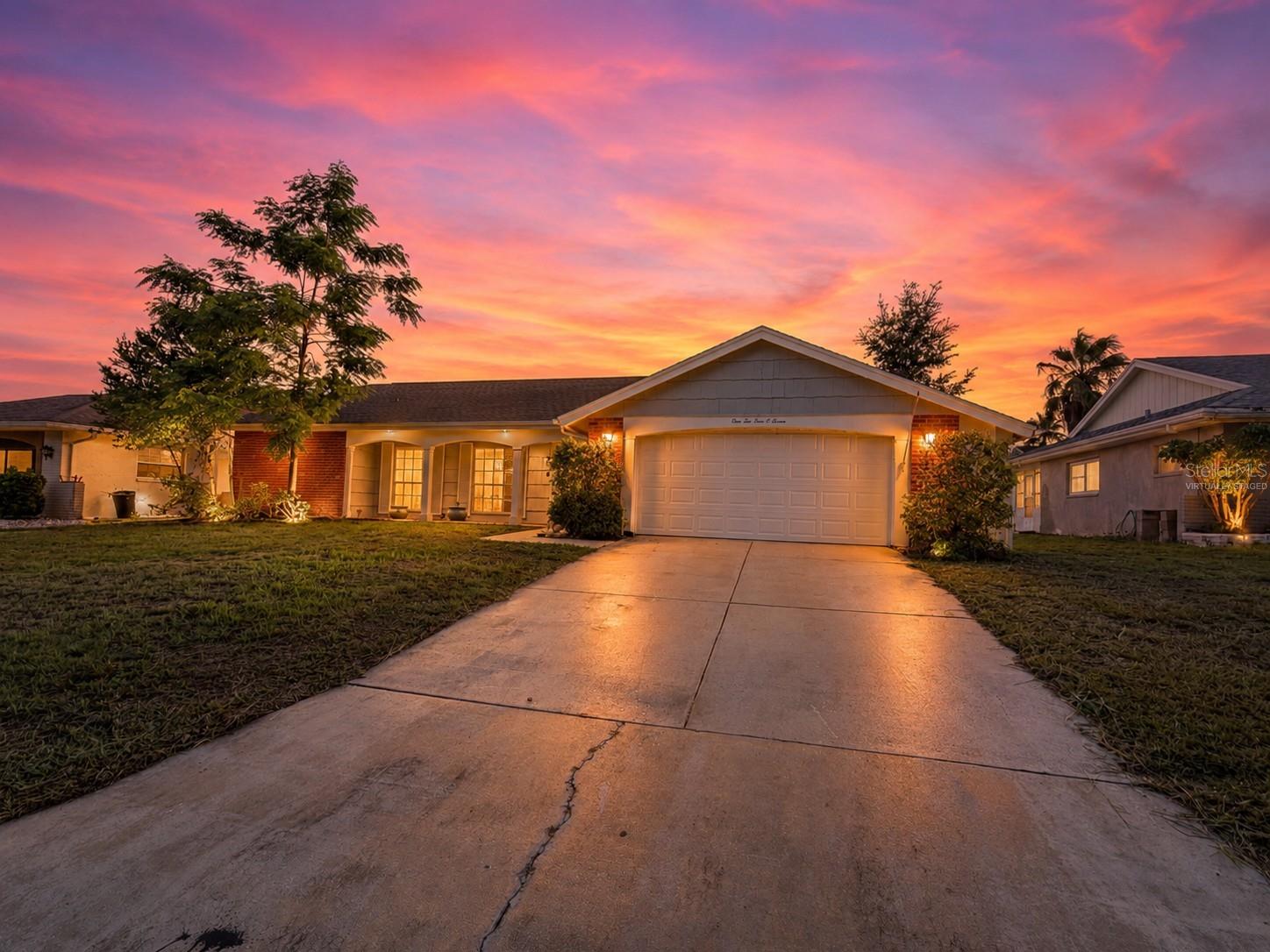 12407 Weatherstone Row, Hudson