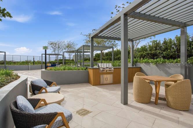 3015 S YSABELLA AVE #1402