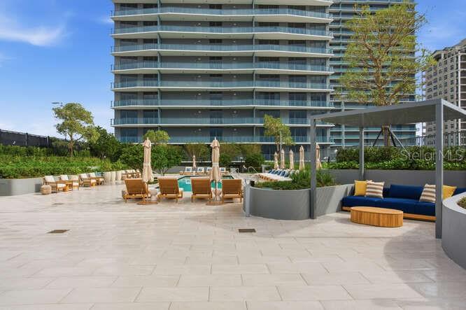 3015 S YSABELLA AVE #1402