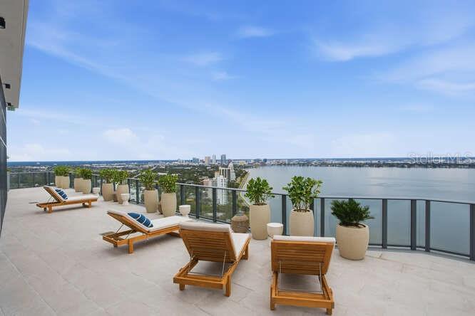 3015 S YSABELLA AVE #1402