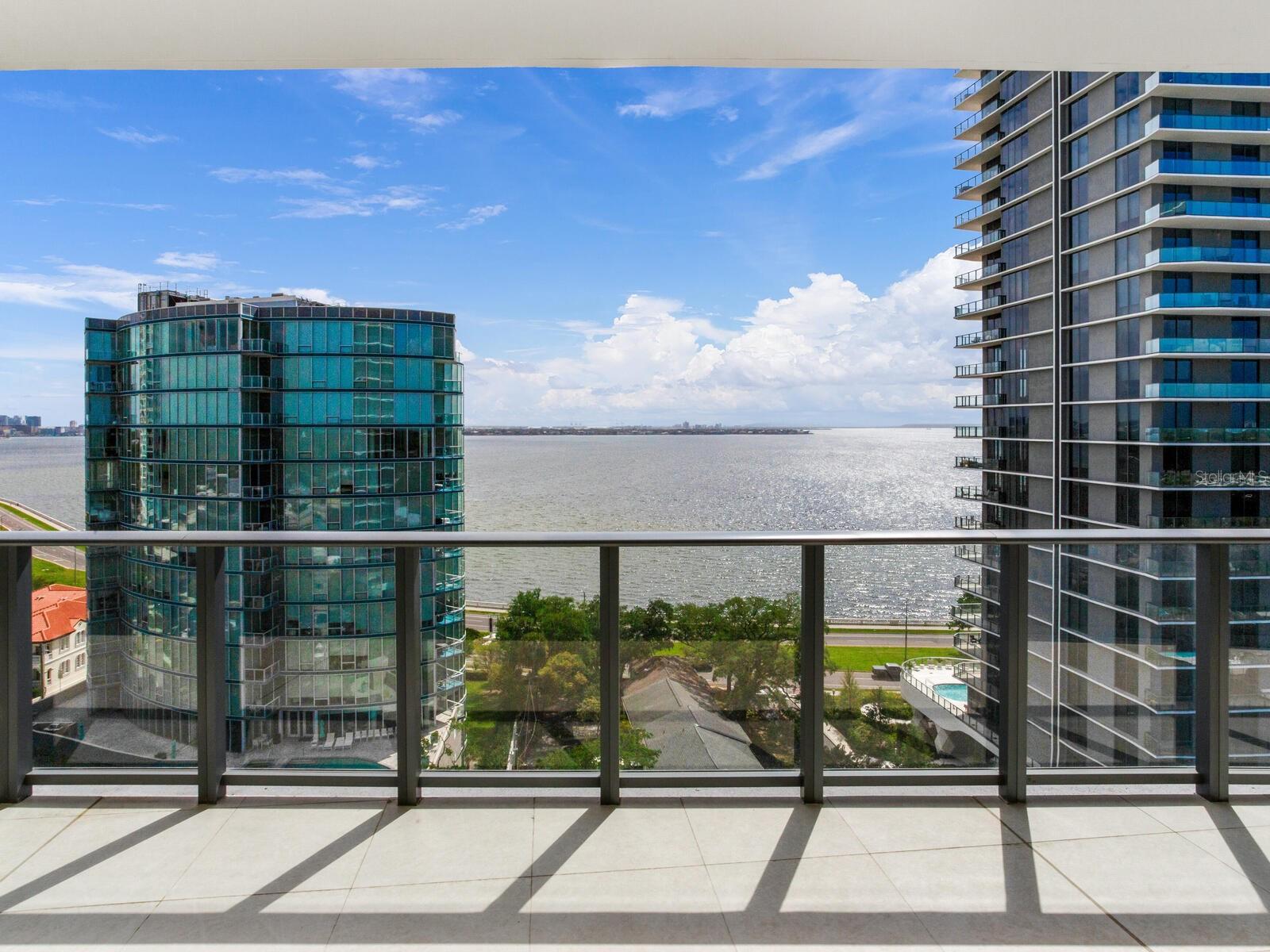 3015 S YSABELLA AVE #1402