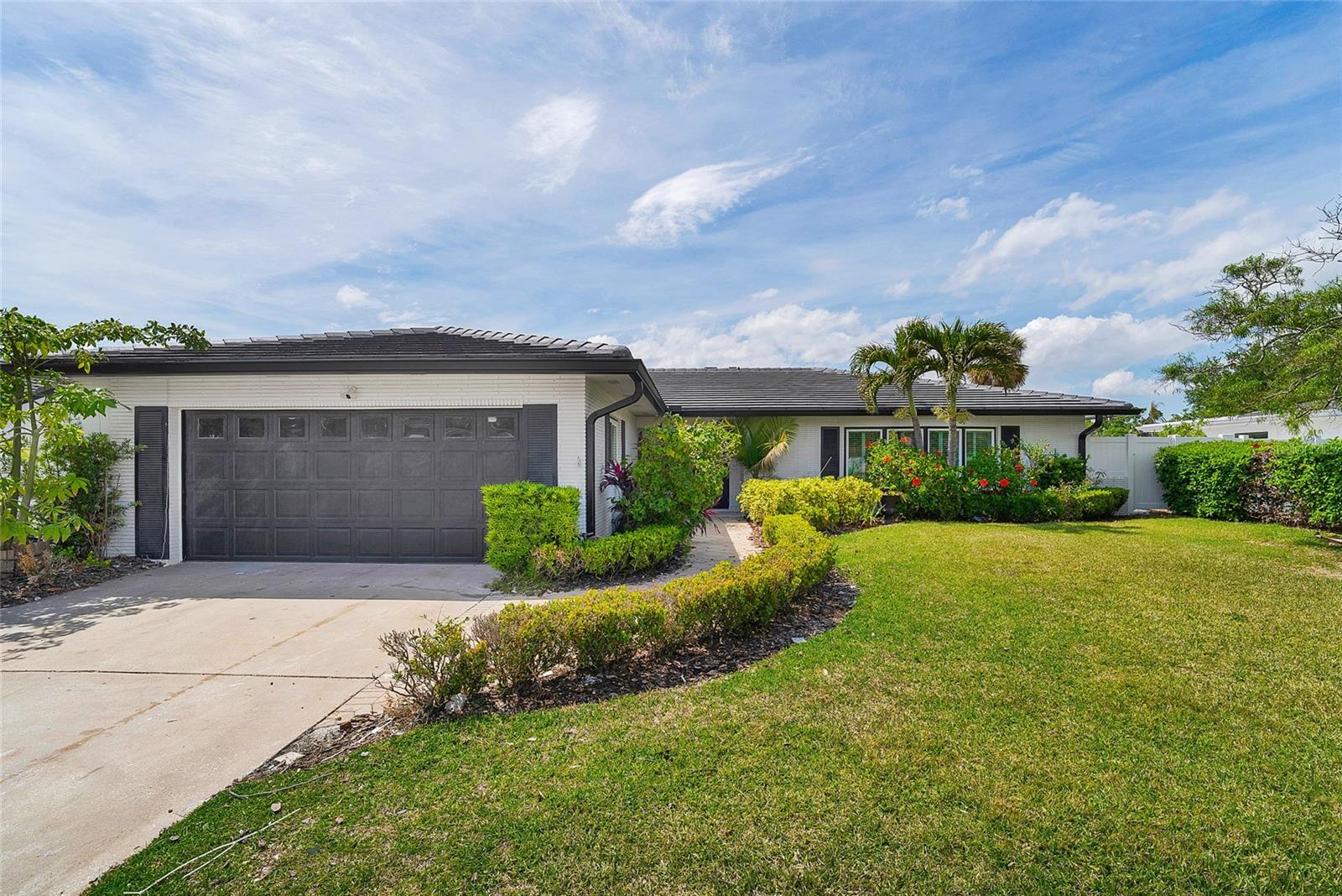 3944 Doral Dr, Tampa