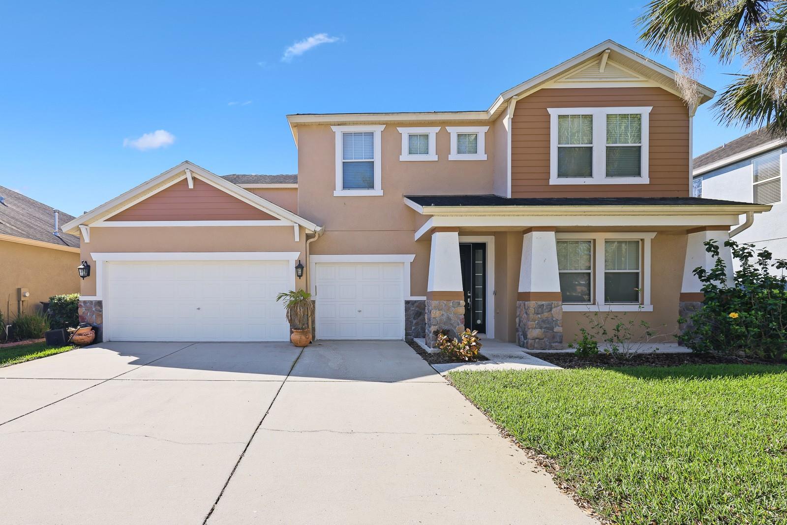 15608 Starling Water Dr, Lithia