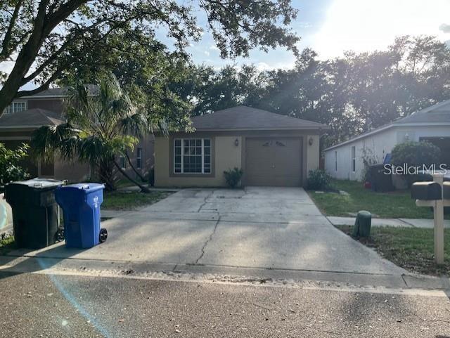 8434 Quarter Horse Dr, Riverview