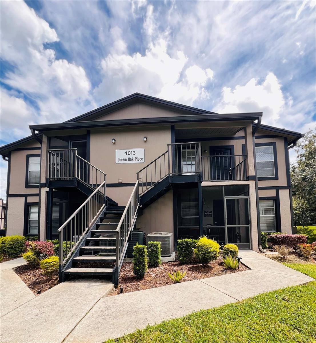 4013 Dream Oak Pl #201, Tampa