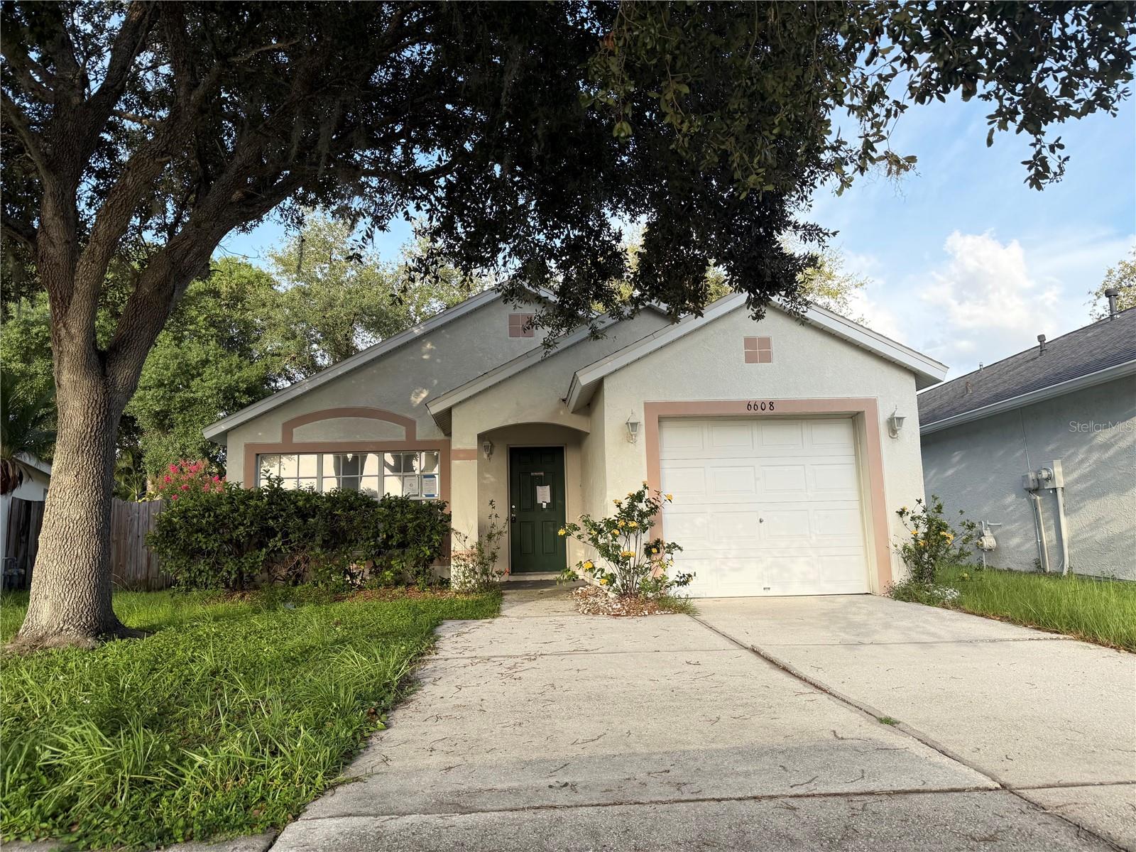 6608 Northhaven Ct, Riverview