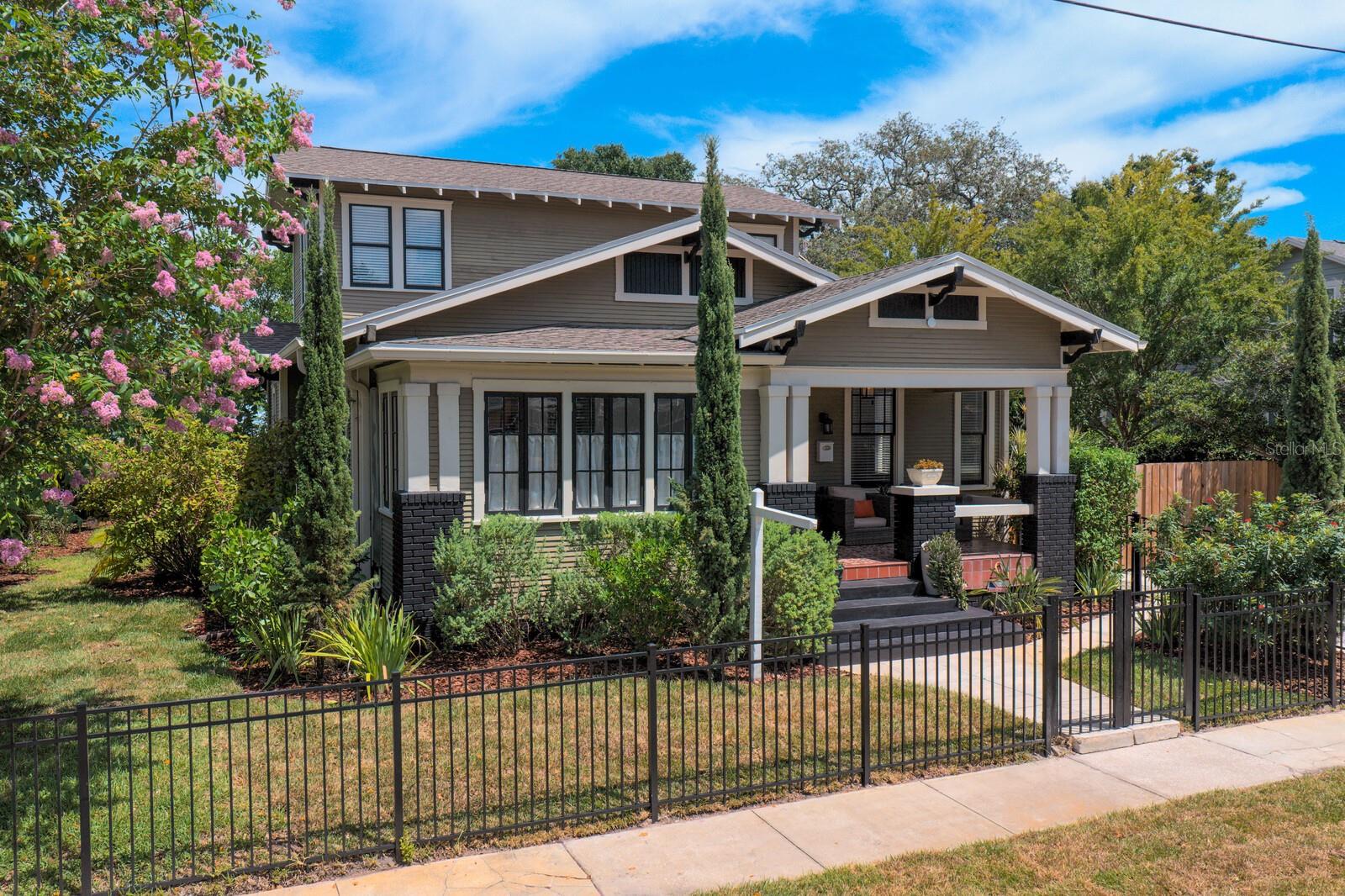 705 W WEST ST
