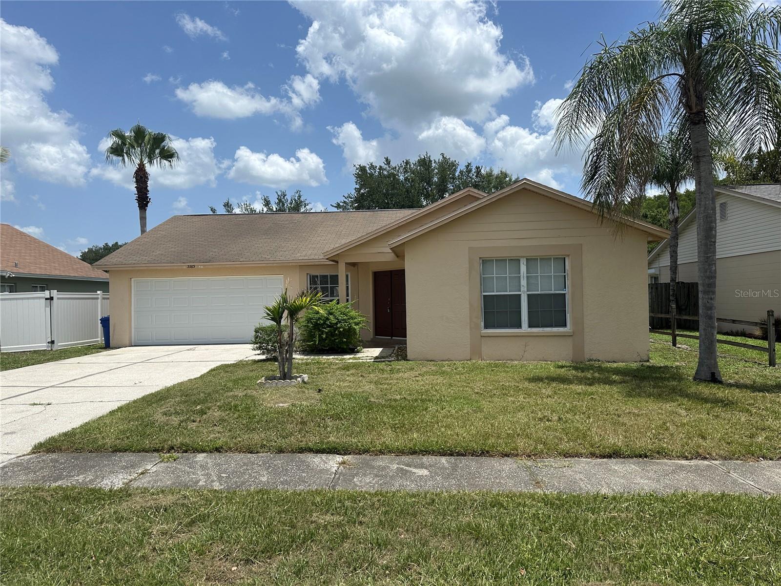 5915 Taywood Dr, Tampa