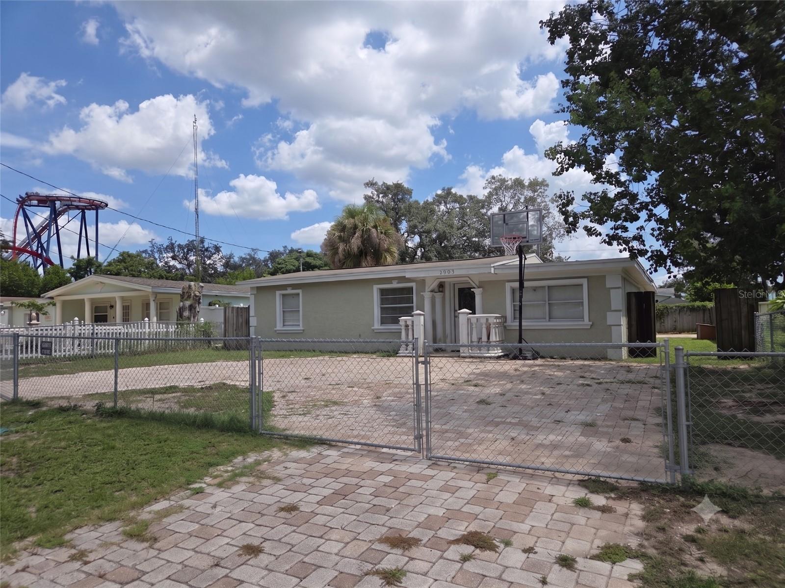 2903 E 97th Ave, Tampa