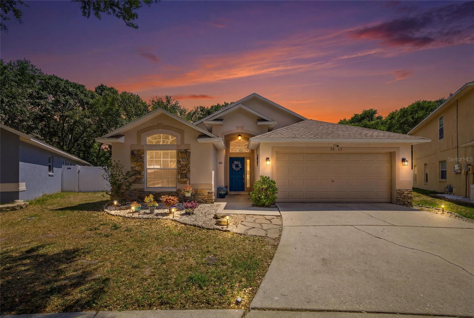 7113 Colony Pointe Dr, Riverview