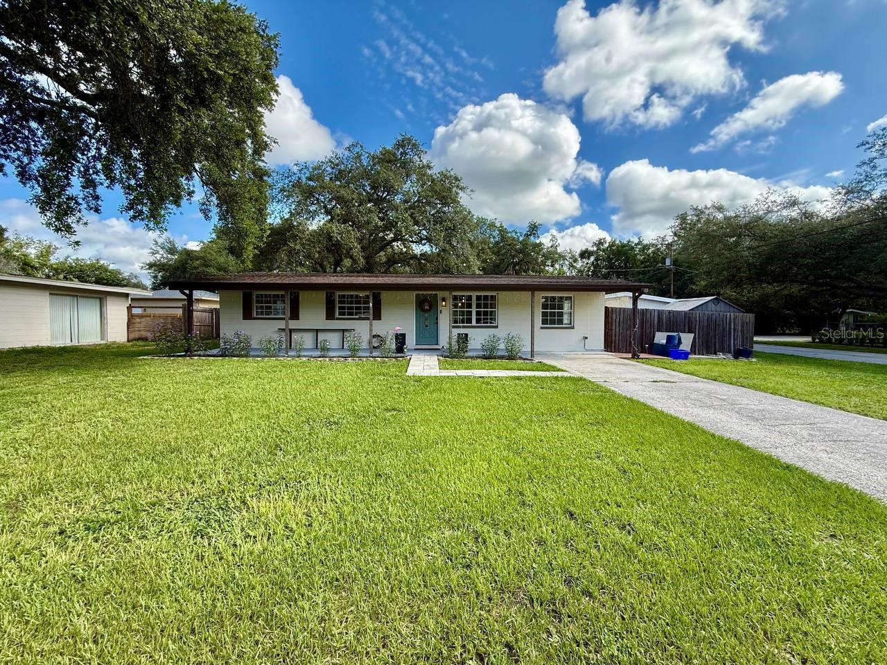 801 W 114th Ave, Tampa