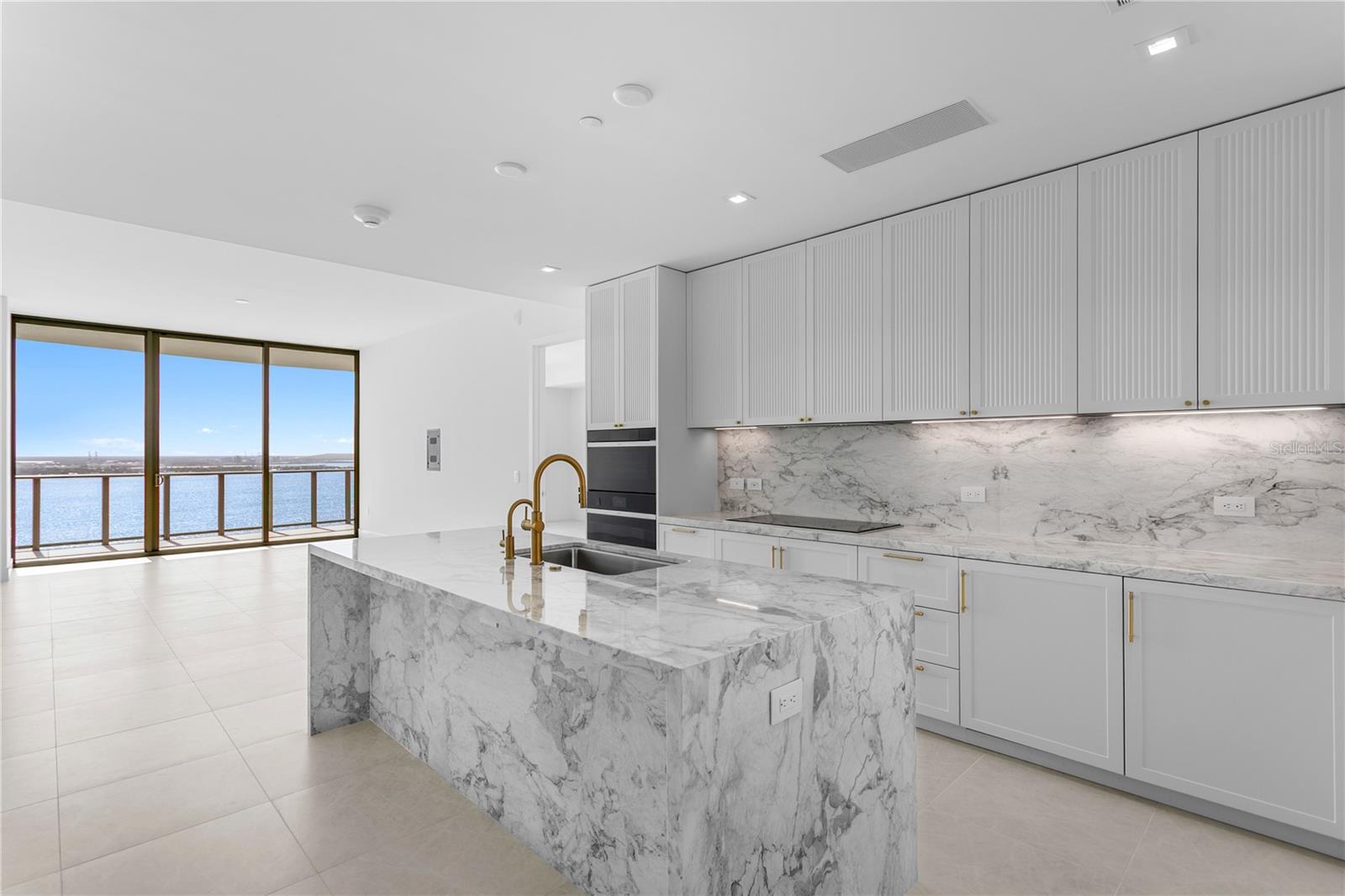 3015 S YSABELLA AVE #2603
