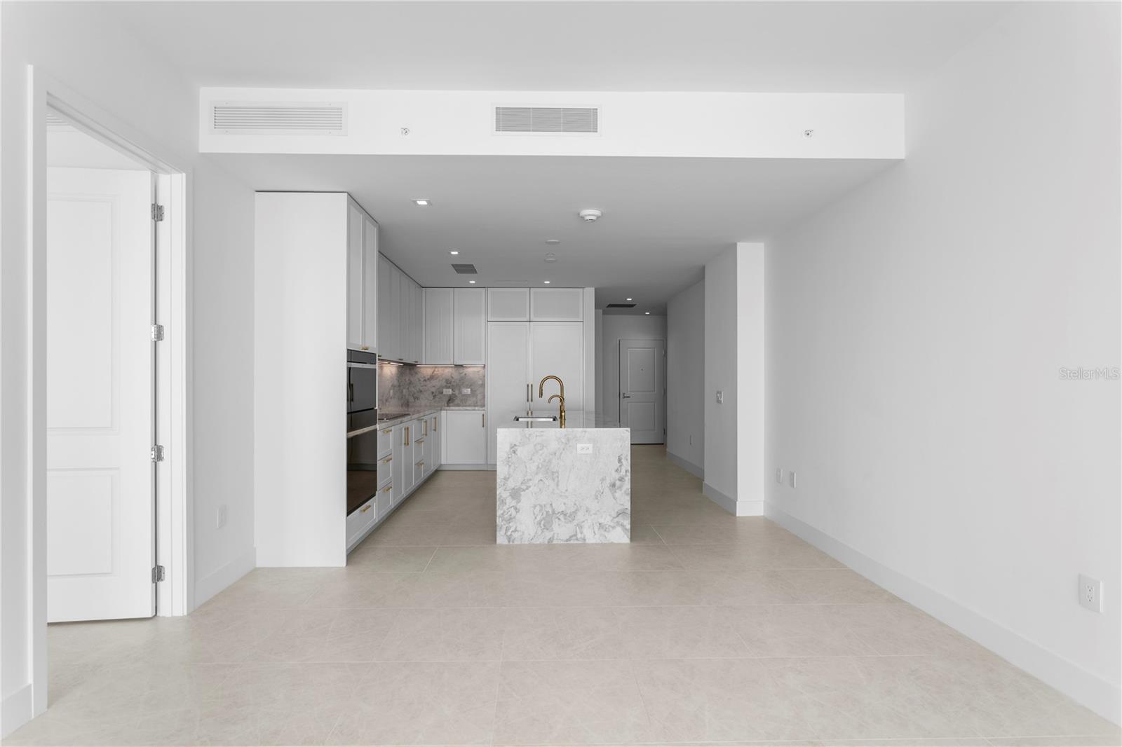 3015 S YSABELLA AVE #2603