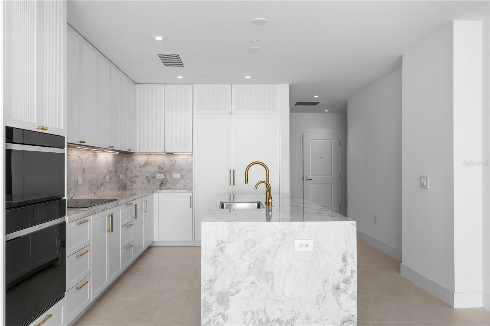 3015 S YSABELLA AVE #2603
