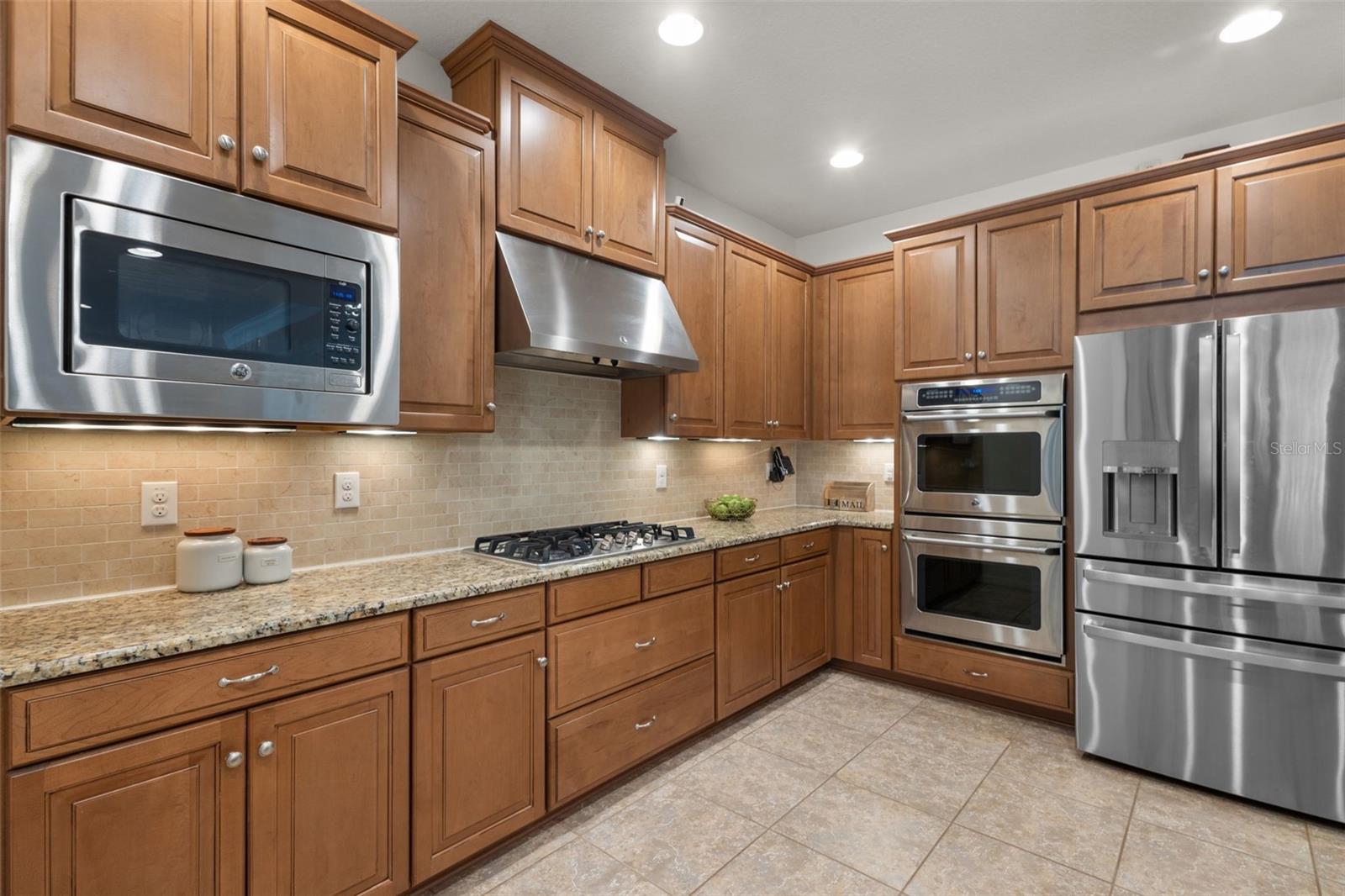 1584 VIRGINIA WILLOW DR