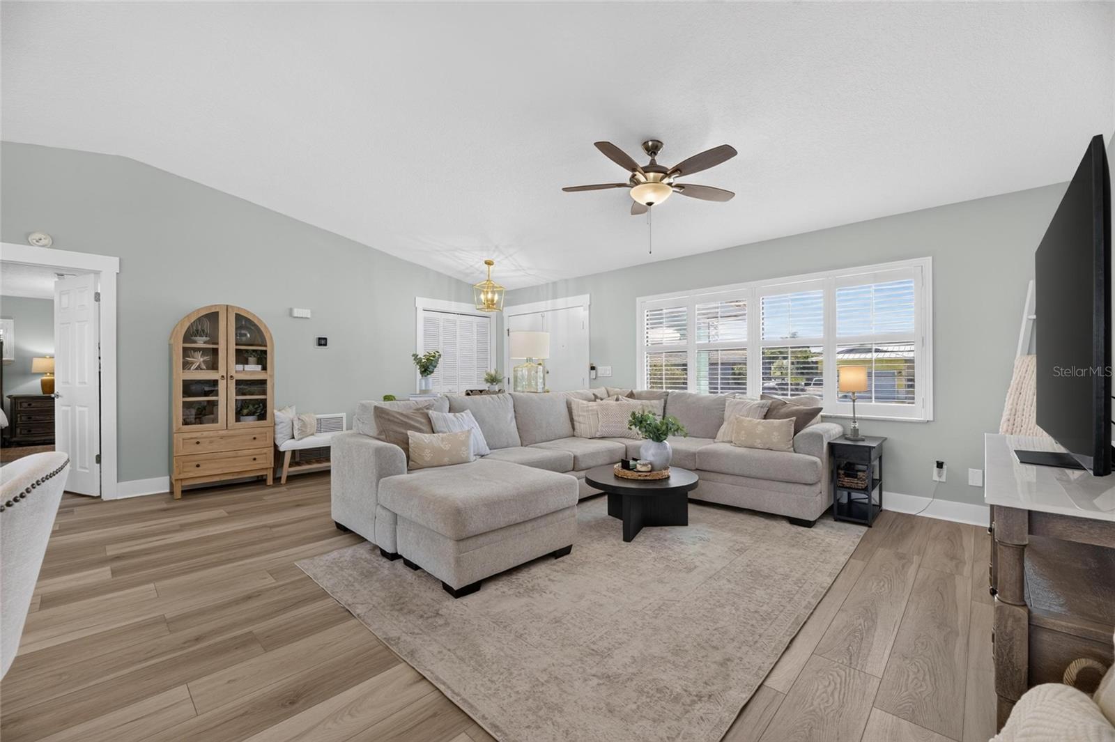 923 GOLF ISLAND DR